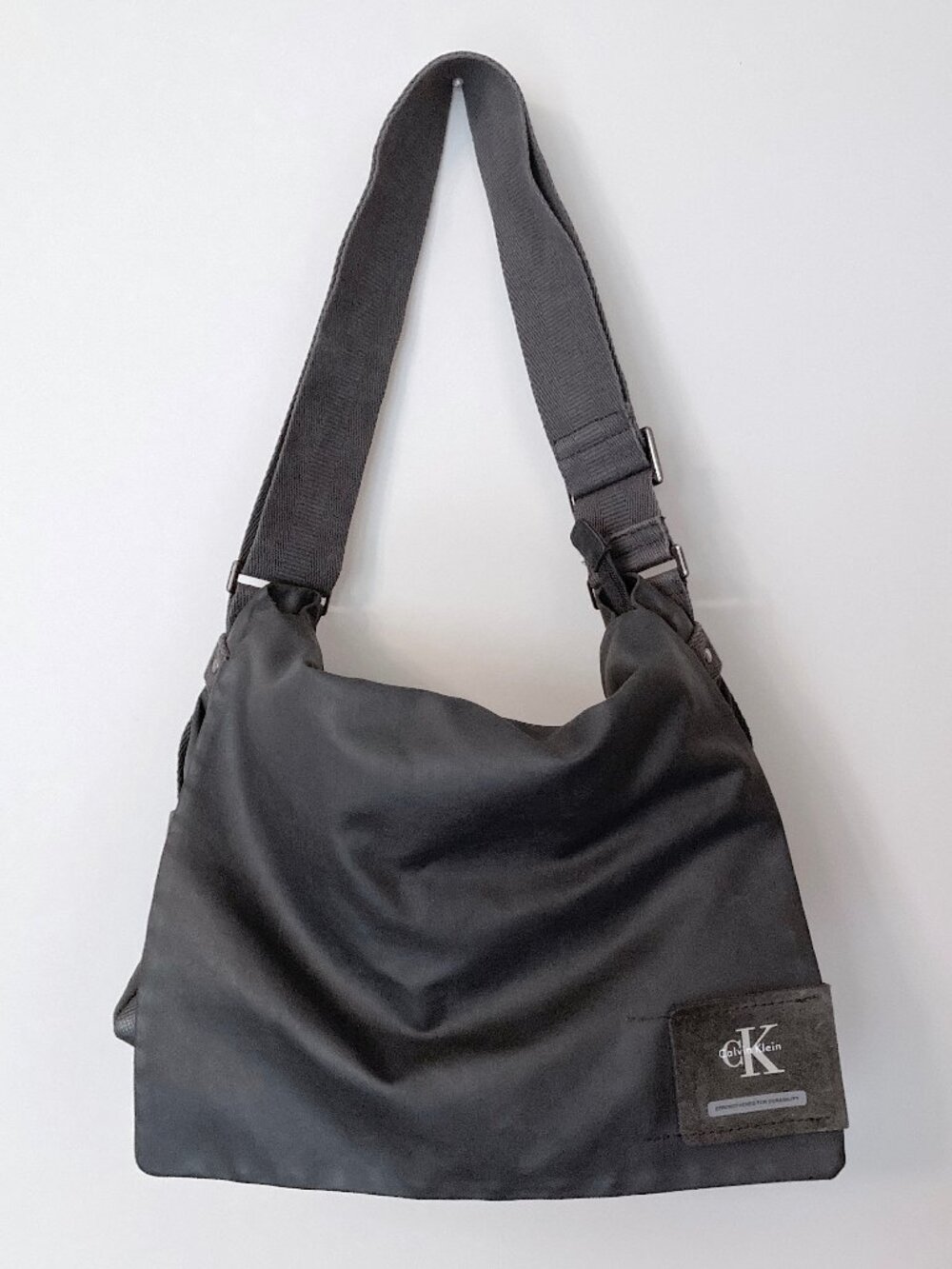 CALVIN KLEIN Dark Gray Canvas Messenger Bag